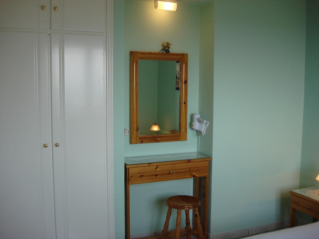 Villa Melina 1 Kínira Szoba fotó